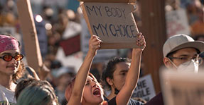 Aborto: La moral católica y el derecho natural lo condenan